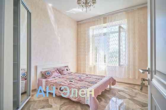 Фасадный дом для большой семьи Одеса