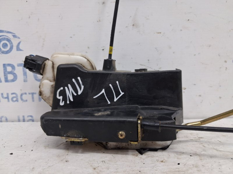 Замок двери передний левый Mitsubishi Pajero Wagon 3 3.2 ДИЗЕЛЬ 4M41 1999 (б/у) Киев - изображение 2