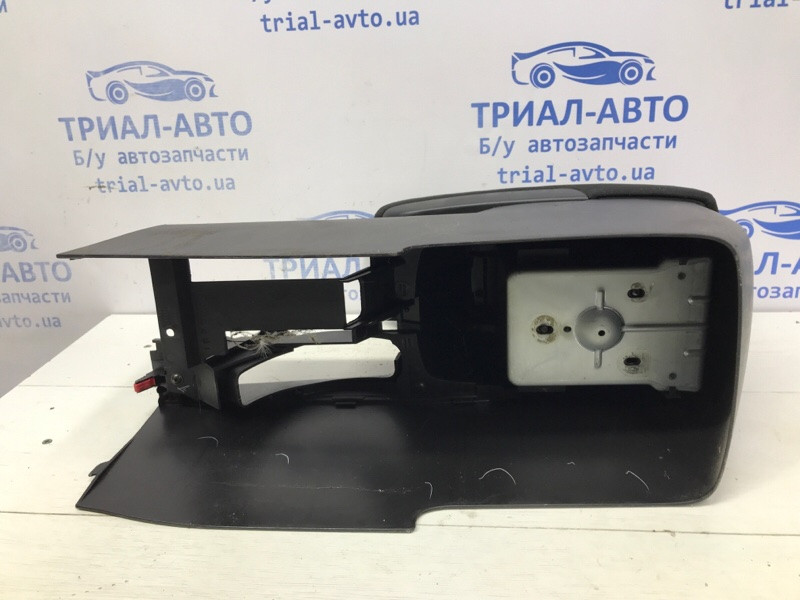 Подлокотник Mitsubishi Outlander CU 2.4 БЕНЗИН 4G69 2003 (б/у) Київ - зображення 7