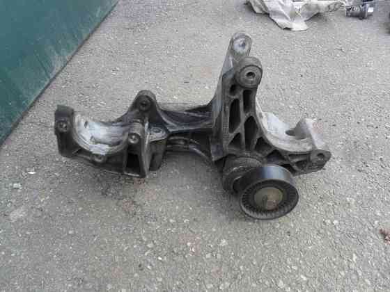 Кронштейн генератора і ГУР Ford Escort VII 1995-2000, 95AB10K019AA Винница