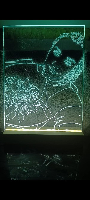 Портрети та картини вирізані на склі Київ - зображення 5