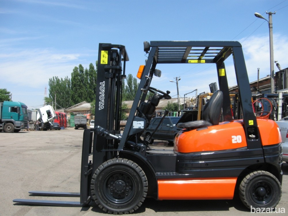 Вилочный погрузчик Toyota 6FGL20 с двигателем газ-бензин Одеса - зображення 1