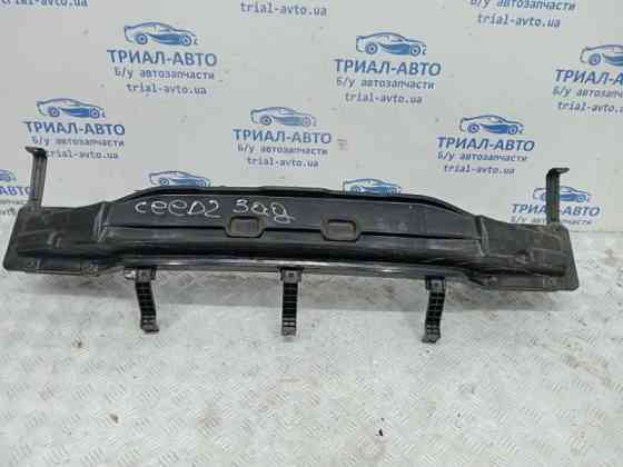 Усилитель бампера задний Kia Ceed JD 1.6 DIESEL D4FB 2012 (б/у) Киев
