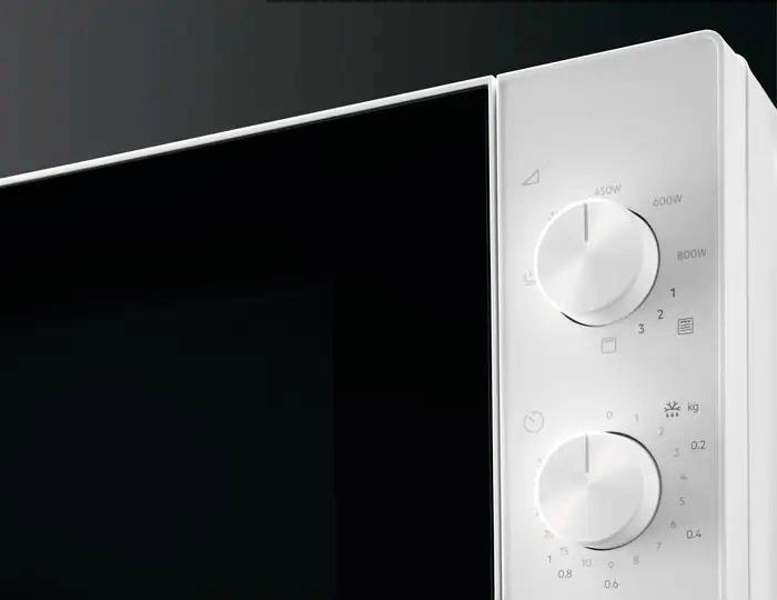 Микроволновая печь Electrolux EMZ421MMW 20 л белая Київ - зображення 3