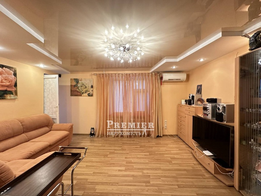 Продається стильна трикімнатна квартира в Одесі на Таїрова! Одесса - изображение 3