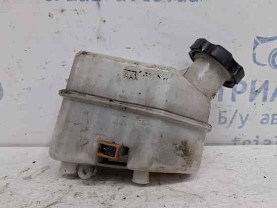 Бачок главного тормозного цилиндра Hyundai Tucson 2004-2009 585292E600 (Арт. 62751) Киев