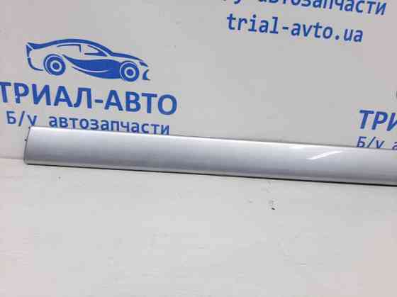 Накладка двери Mitsubishi Lancer 9 1.6 БЕНЗИН 4G18 2003 перед. прав. (б/у) Киев