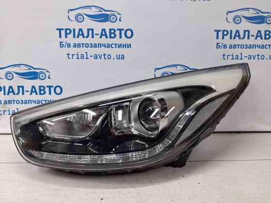 Фара левая Ксенон Hyundai IX35 LM 1.7 DIESEL D4FD 2009 (б/у) Киев