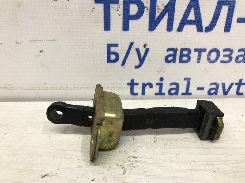 Ограничитель двери задний правый Mitsubishi Pajero Sport K9 2.5 DIESEL 4D56 1996 (б/у) Киев - изображение 1