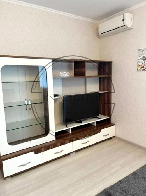 Оренда 2-х. кім.розд., кв. на вул. Ділова, ПАРКІНГ ВХОДИТЬ У ВАРТІСТЬ. метро Олімпійська. Код 111284 Киев - изображение 7