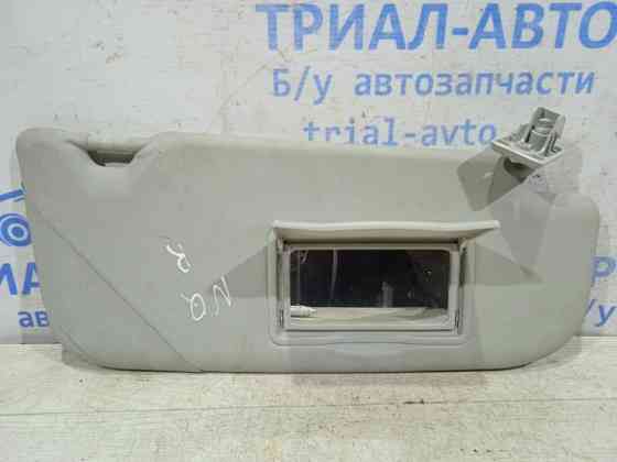 Козырек солнцезащитный правый Nissan Qashqai J10 2.0 БЕНЗИН MR20DE 2006 (б/у) Киев
