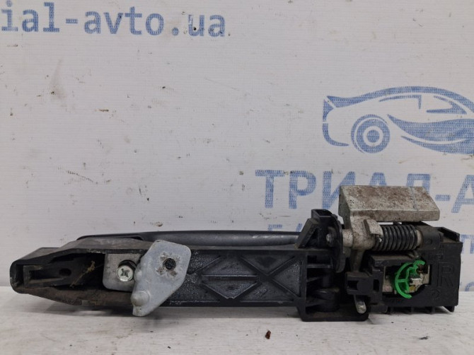Ручка двери внешняя передняя правая Nissan Qashqai J10 2.0 БЕНЗИН MR20DE 2006 (б/у) Киев - изображение 3