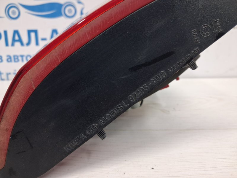 Фонарь задний внутренний левый Kia Sportage SL 1.7 DIESEL D4FD 2010 (б/у) Киев - изображение 7