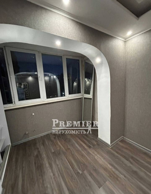 Продається затишна 1-кімнатна квартира в ТЦ "Сім'я" Одесса - изображение 6