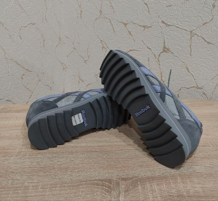 Оригінальні нові замшеві кросівки снікерси Reebok 40.5р./26.5 см Раздельная - изображение 8