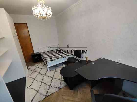 Оренда 2-х квартира метро Печерська 2 хв. пішки. Код:11201444 Київ