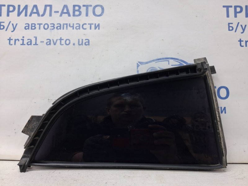 Стекло двери задней левой (форточка) Mitsubishi L200 KB 2.5 DIESEL 4D56 2006 (б/у) Киев - изображение 2