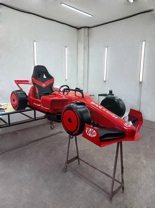 Рекламний болід Formula 1 для вашого бренду під ключ Київ - зображення 2
