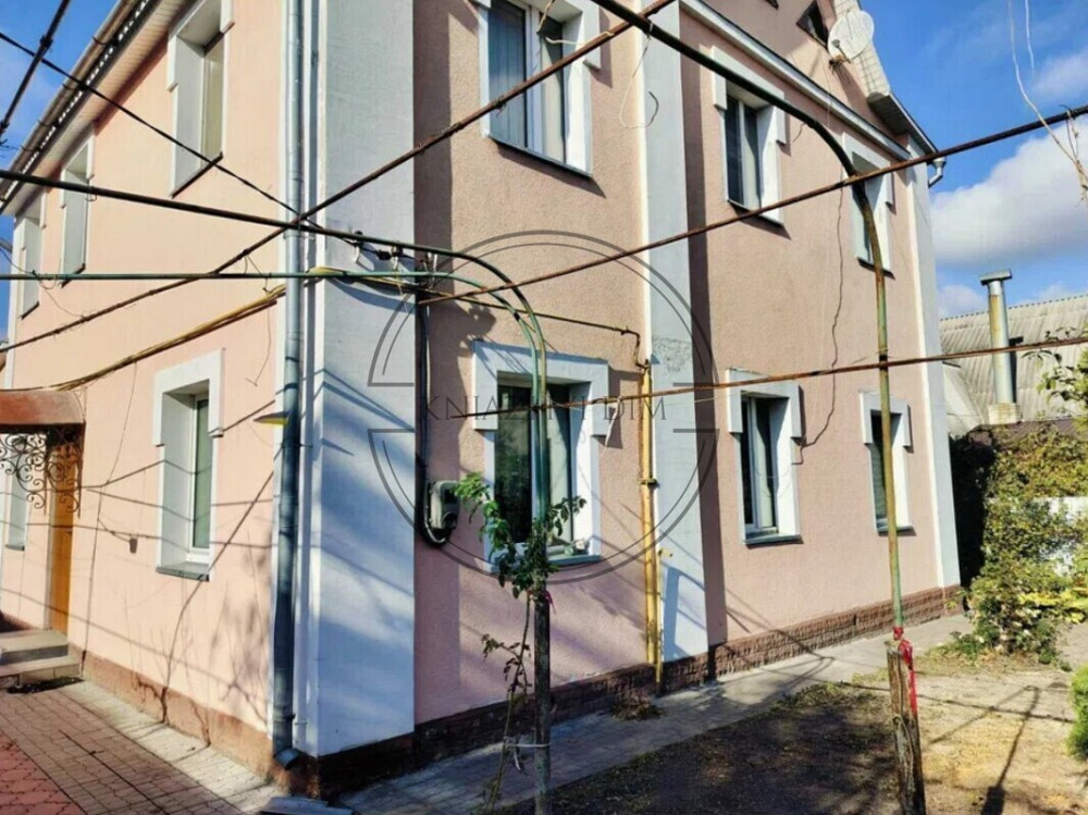 Продаж будинку 140 м2 в Святошинському р-ні, метро Житомирська. № 2211702 Киев - изображение 1