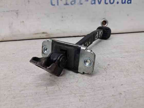Ограничитель двери передний левый Chevrolet Captiva C140 2.2 DIESEL Z22D1 2006 (б/у) Київ