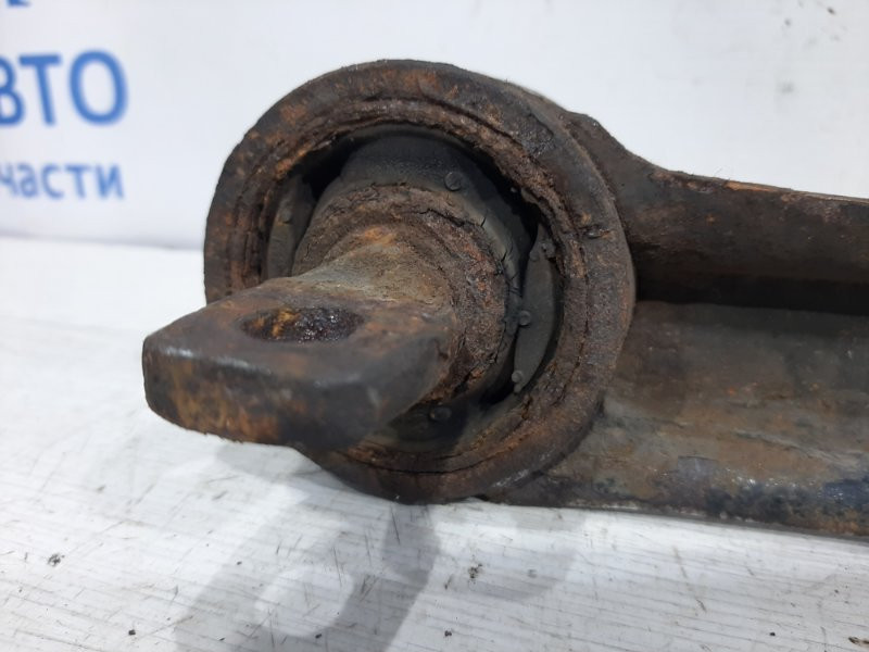 Рычаг задней подвески продольный правый Toyota Avensis T27 1.8 БЕНЗИН 2ZRFAE 2009 (б/у) Київ - зображення 4