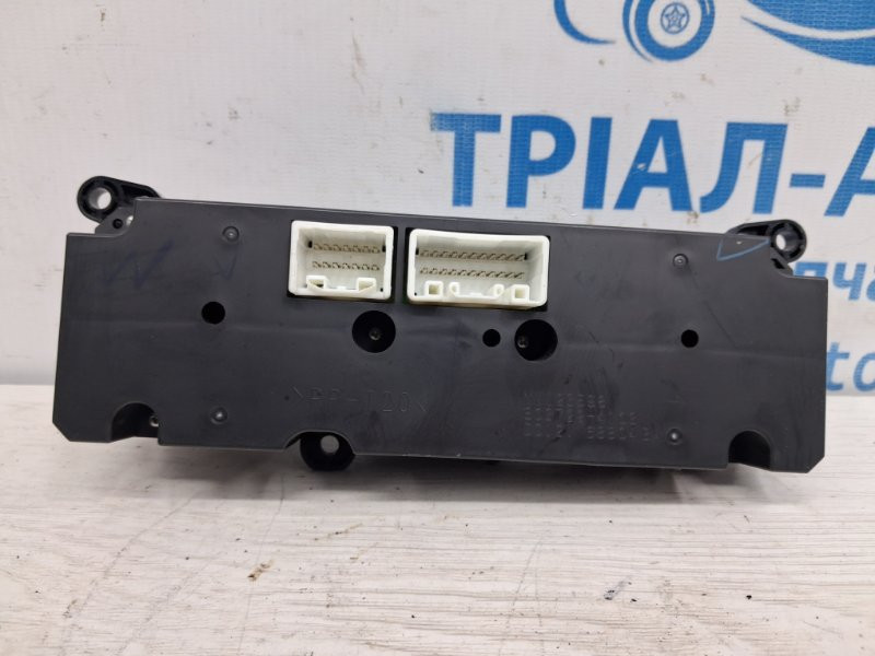 Блок управления кондиционером Mitsubishi L200 KB 2.5 ДИЗЕЛЬ 4D56U 2006 (б/у) Київ - зображення 4