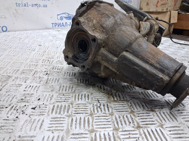 Редуктор передний Mitsubishi Pajero Sport K9 3.0 БЕНЗИН 6G72 1996 (б/у) Киев - изображение 3