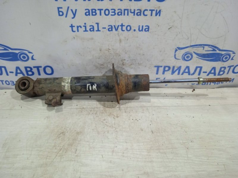 Амортизатор передний правый Mitsubishi L200 KB 2.5 ДИЗЕЛЬ 4D56U 2006 перед. прав. (б/у) Киев - изображение 1