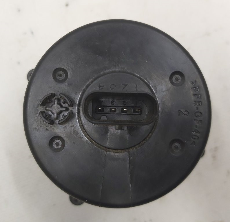 Мотор охлаждающей жидкости расширительного бачка Tesla model 1088245-00-J Київ - зображення 3