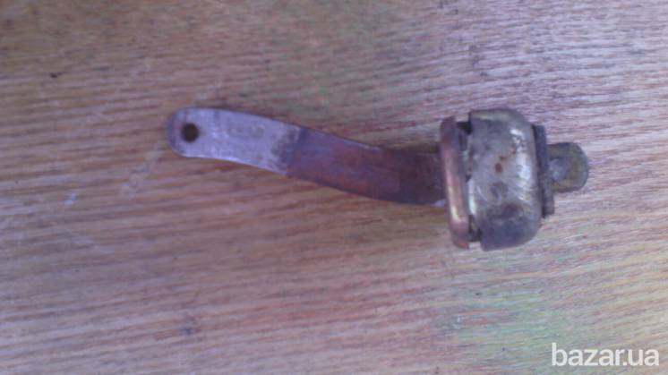 Обмежувач відкривання задньої двері 90149649 Опель Рекорд 78-86р.в. Винница - изображение 1