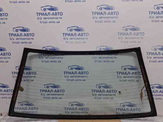 Стекло в кузов заднее Mitsubishi Lancer 9 1.6 БЕНЗИН 4G18 2003 (б/у) Киев