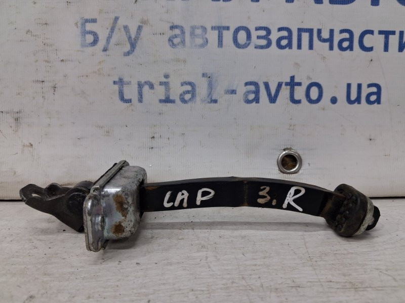 Ограничитель двери задний правый Chevrolet Captiva C140 2.2 DIESEL Z22D1 2006 (б/у) Київ - зображення 1