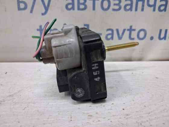 Корректор фар Toyota Avensis 2002-2010 8566122020 (Арт. 81872) Киев