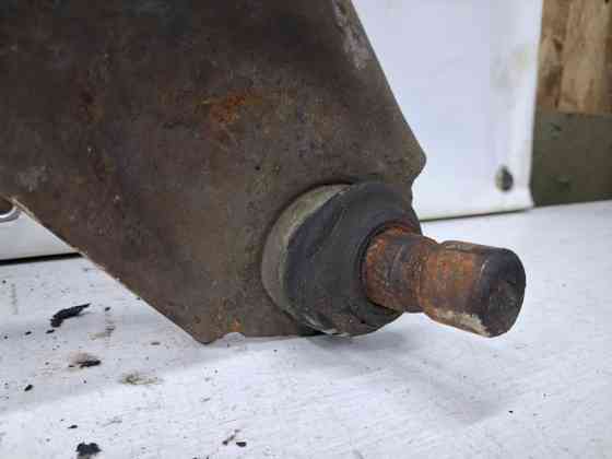 Рычаг правый Mazda 3 BM 2.2 DIESEL 2013 (б/у) Киев