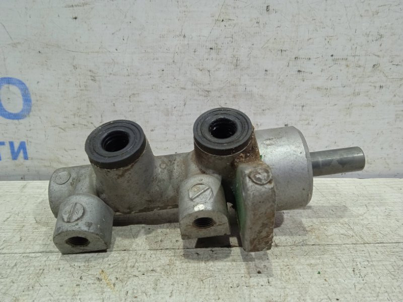 Тормозной цилиндр главный Chevrolet Lacetti J200 2004 (б/у) Киев - изображение 1