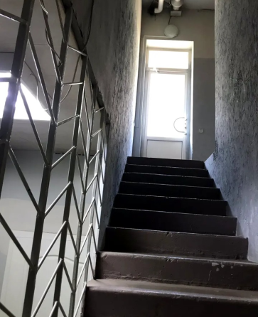 Лівобережна метро,вул Раїси Окіпної 4, приміщення підвал 71м Київ