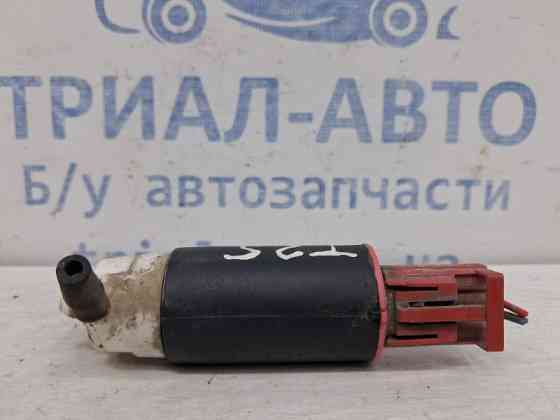 Насос омывателя стекла Toyota Avensis 2002-2010 8533005030 (Арт. 61219) Киев