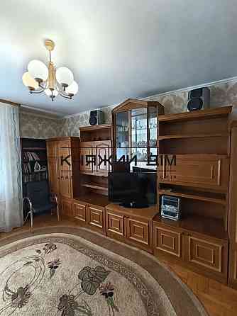 Оренда 3-кімнатна квартира, метро Палац Україна. № 11199017 Київ