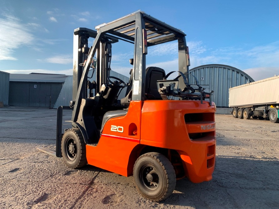 Вилочний автопогрузчик Nissan, з щоглою triplex/триплекс 5.1 метри. Модель: P1F2A20D. Випуск 2014 р Миколаїв - зображення 3