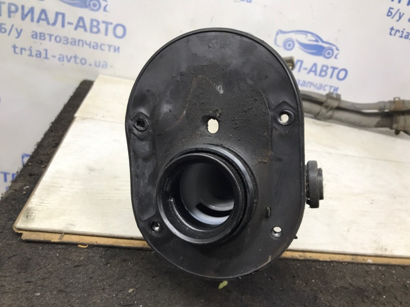 Горловина заливная Kia Ceed ED 1.6 DIESEL D4FB 2006 (б/у) Киев - изображение 5