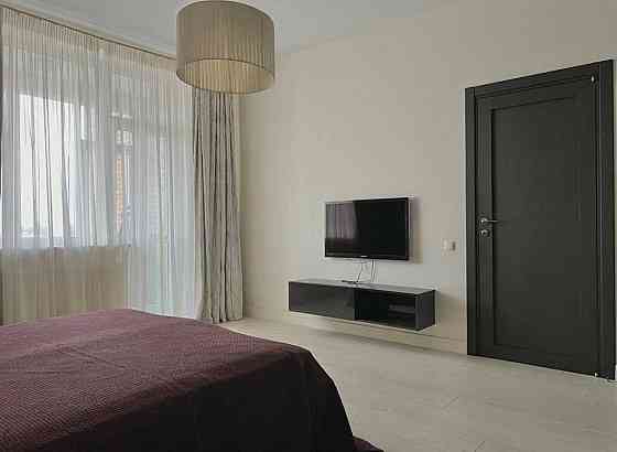 долгосрочная аренда 3-к квартира Киев, Печерский, 1500 $/мес. Київ