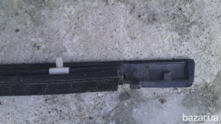 Молдінг дверного заднього правого скла Mb546674 Міцубісі Ланцер 91р.в. Винница - изображение 2