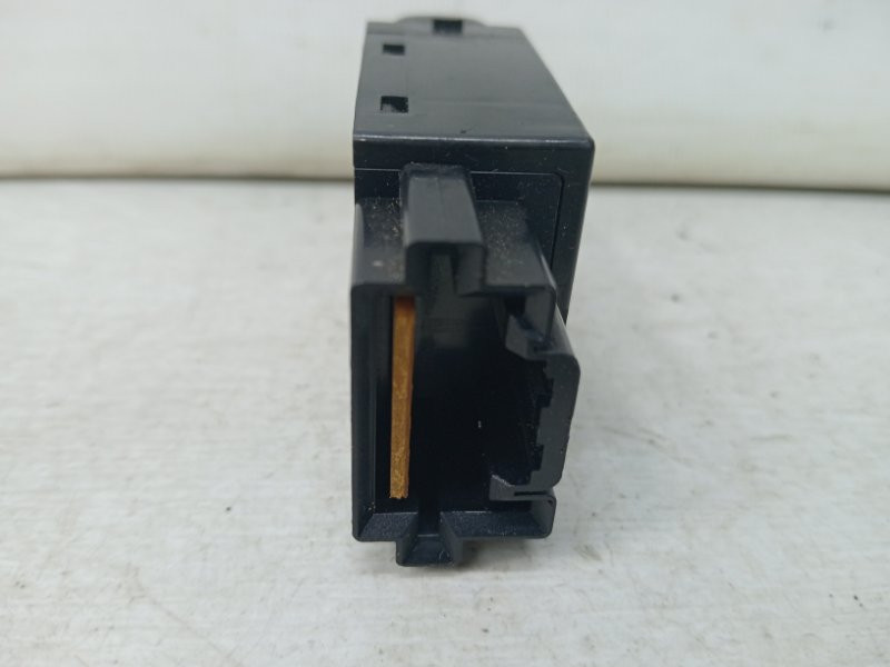 Кнопка противотуманок Mitsubishi Lancer 9 1.6 БЕНЗИН 4G18 2003 (б/у) Киев - изображение 3