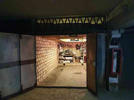 долгосрочная аренда отдельно стоящий гараж Киев, Днепровский, 2800 грн./мес. Киев