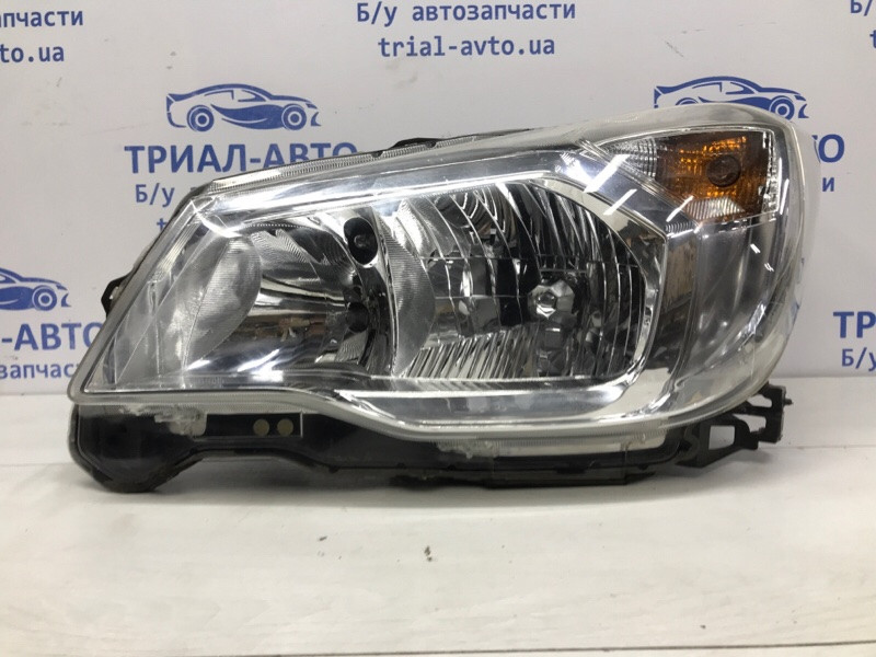 Фара левая галоген Subaru Forester SJ 2.0 DIESEL EE20Z 2012 (б/у) Київ - зображення 1