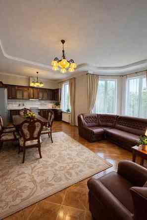 Терміново!!Продам новий будинок з підвалом Таїрова в Одеса Одесса