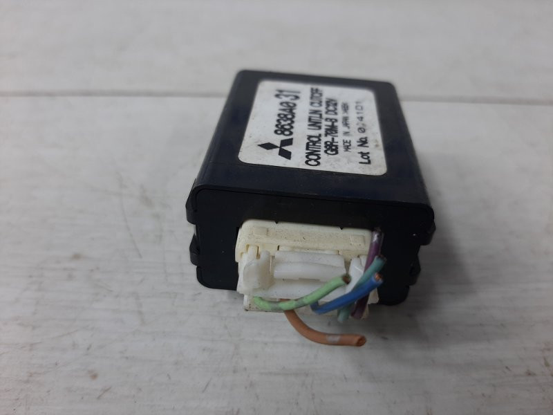 Блок управления парктрониками Mitsubishi ASX GA 1.8 DIESEL 4N13 2010 (б/у) Київ - зображення 2