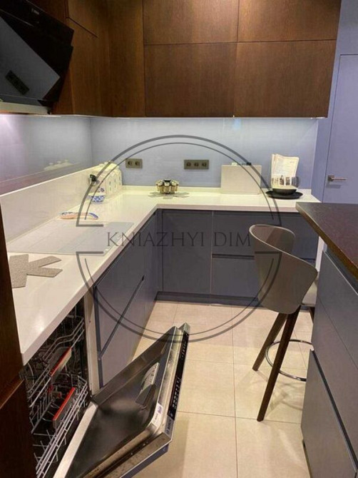 Продажа шикарной 3-х к. квартиры в новом доме м. Житомирская. № 21137270 Киев - изображение 9