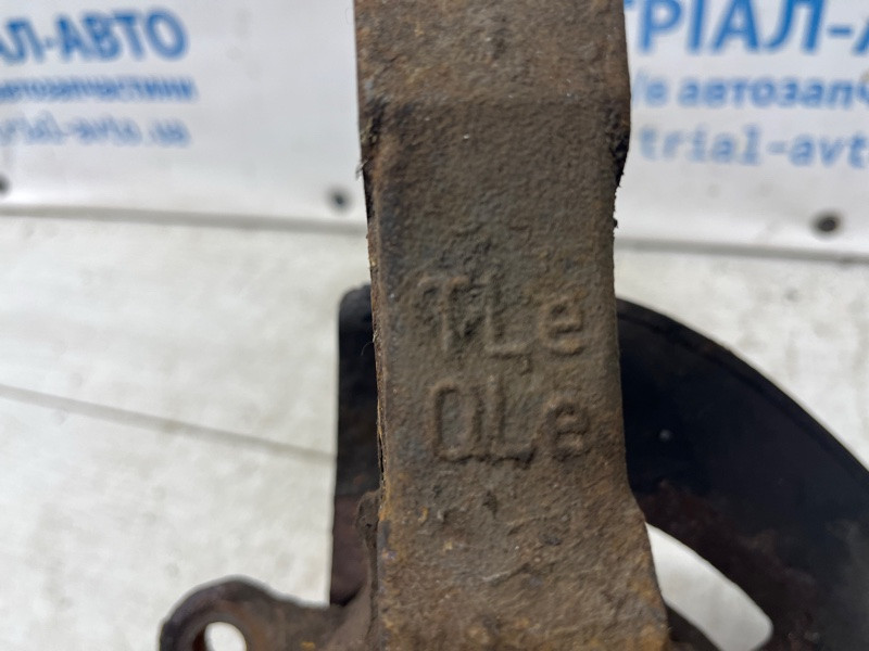 Кулак поворотный правый со ступицей Kia Sportage QL 1.7 DIESEL D4FD 2015 (б/у) Київ - зображення 6