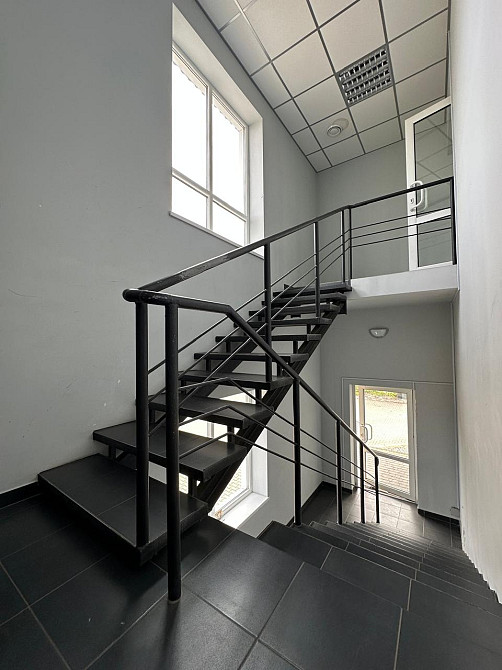 Комерційний комплекс у м. Нововолинськ! Нововолинськ - зображення 11